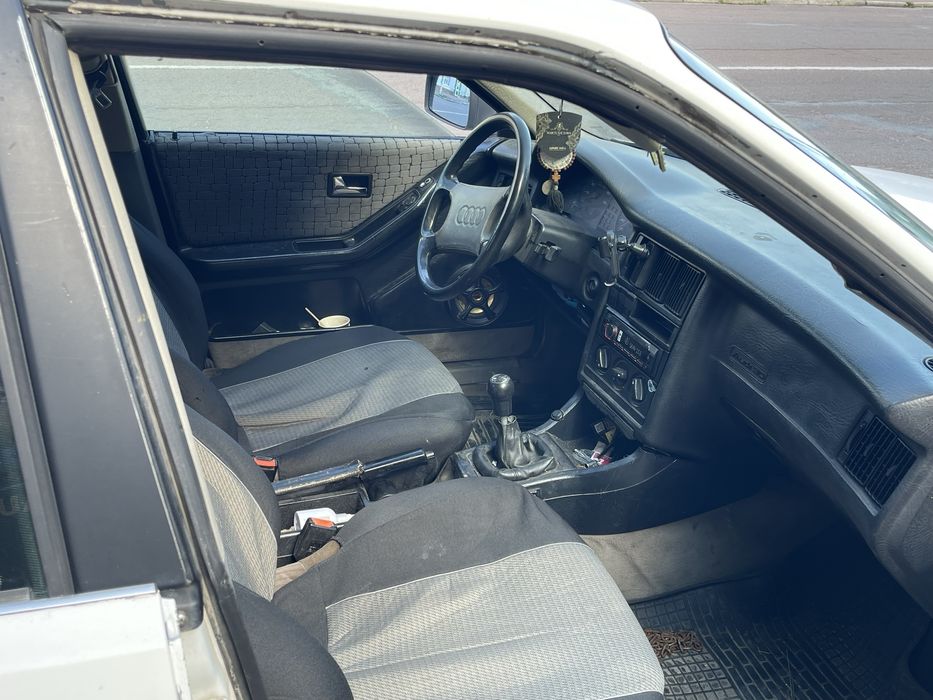Audi 90 1988 VIN WAUZZZ89ZJA224366 фото оголошення 6 з 6