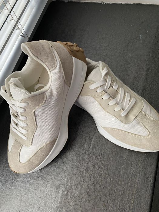 Продам кроссовки.    .