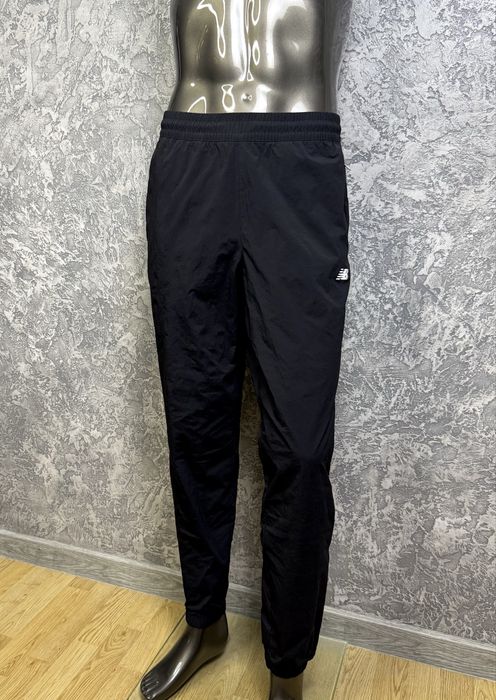 New Balance штаны L-XL размер трекинговые черные на манжетах