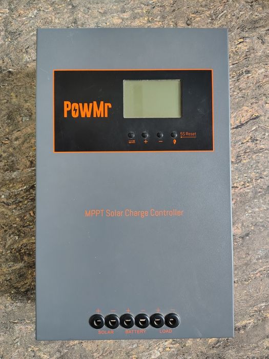 Контролер заряду для сонячних панелей  POW-K48100A
