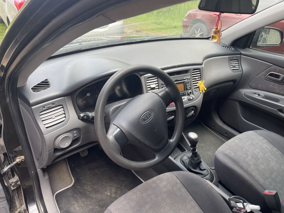 Продажа kia rio 2008
