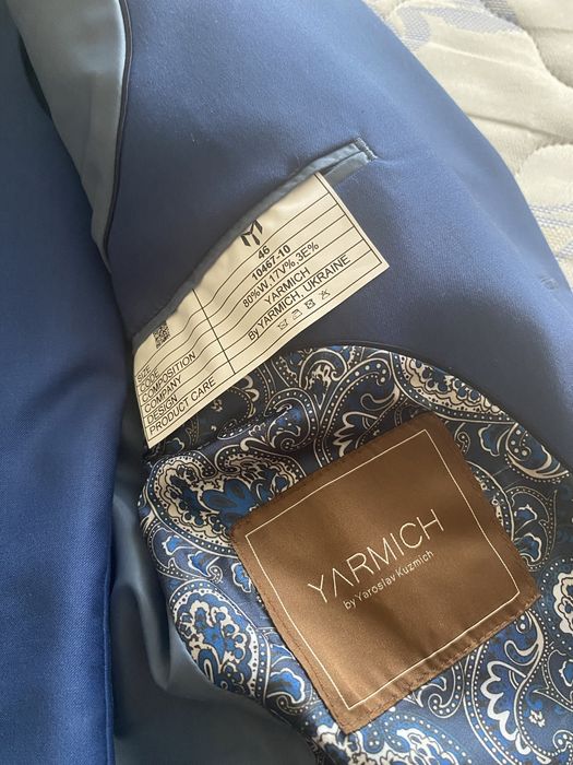 Костюм чоловічий трійка Yarmich 46 р