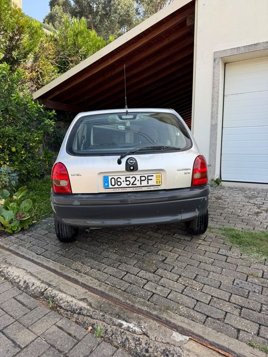 Opel corsa B de 2000