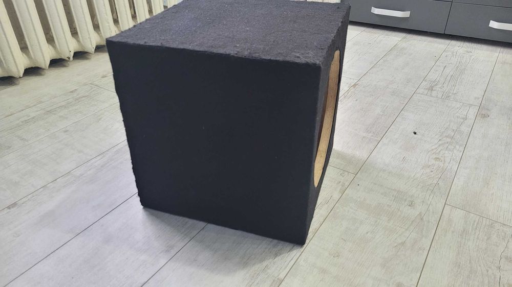 Корпус для Сабвуфера 12 дюймов типа (заакрытый ящик)