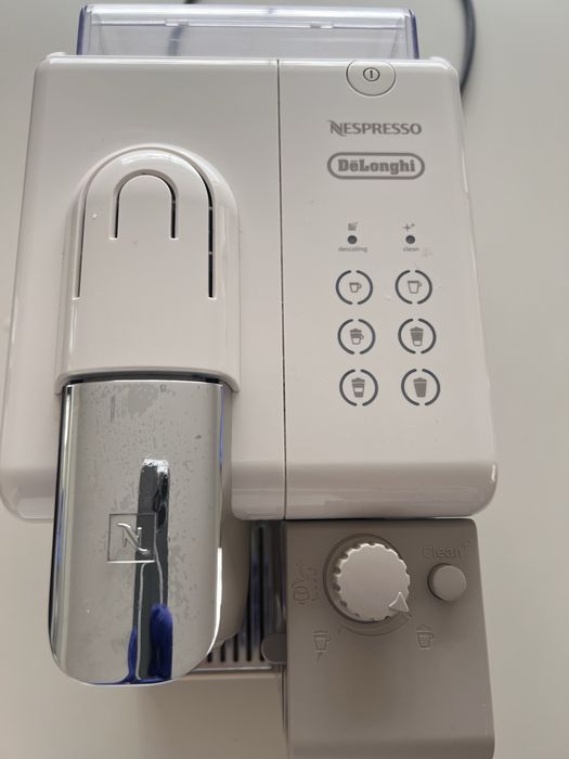 Maquina de cafe Nespresso