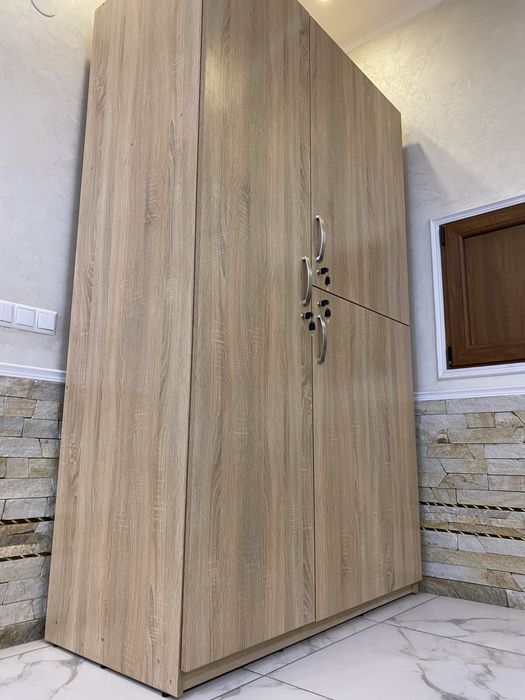 Меблі з ЛДСП під ключ – шафи, тумбочки, комоди