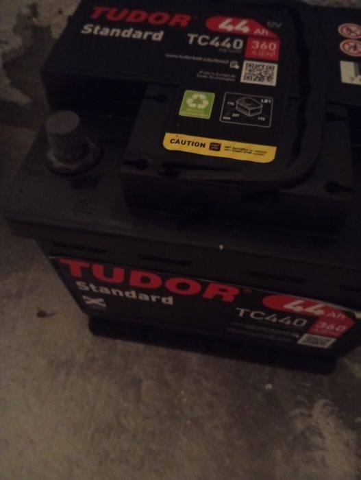 Vendo urgente para desocupar Bateria nova Tudor com garantia