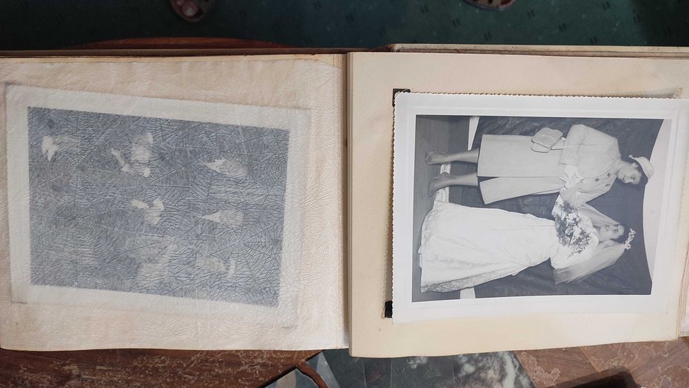 Album antigo de Casamento com 30 Fotografias - 1960