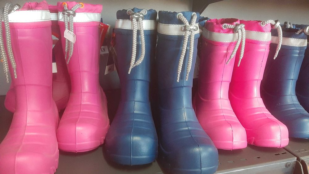 Nowe 28/29 Kalosze gumiaki piankowe ocie granatowe ściągacz granatowe