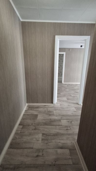 Продам 2 комнатную квартиру правый берег
