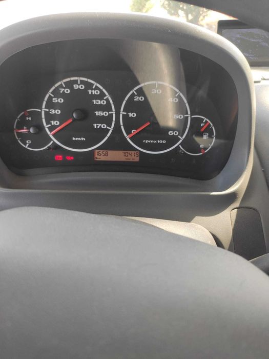 Autocaravana Euramobil  - Fiat Ducato 2.3 JTD com A/C