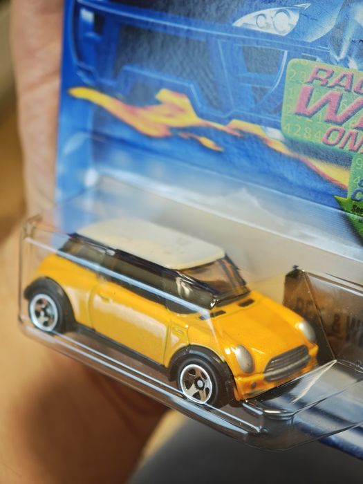Hot wheels 2001 mini Cooper 2002 first editions 28/42 rok 2001