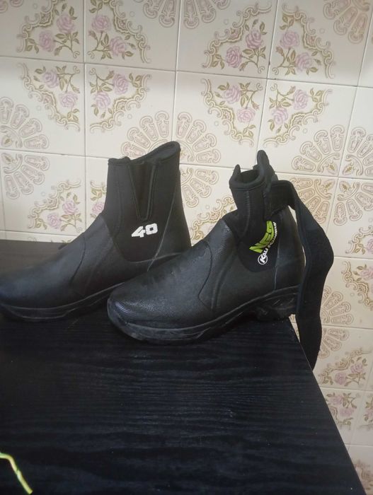 Conjunto de mergulho semi novo