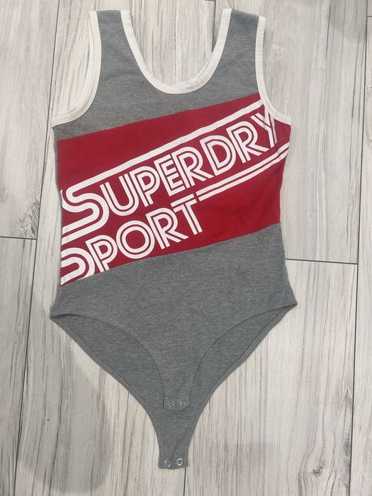 Body superdry.