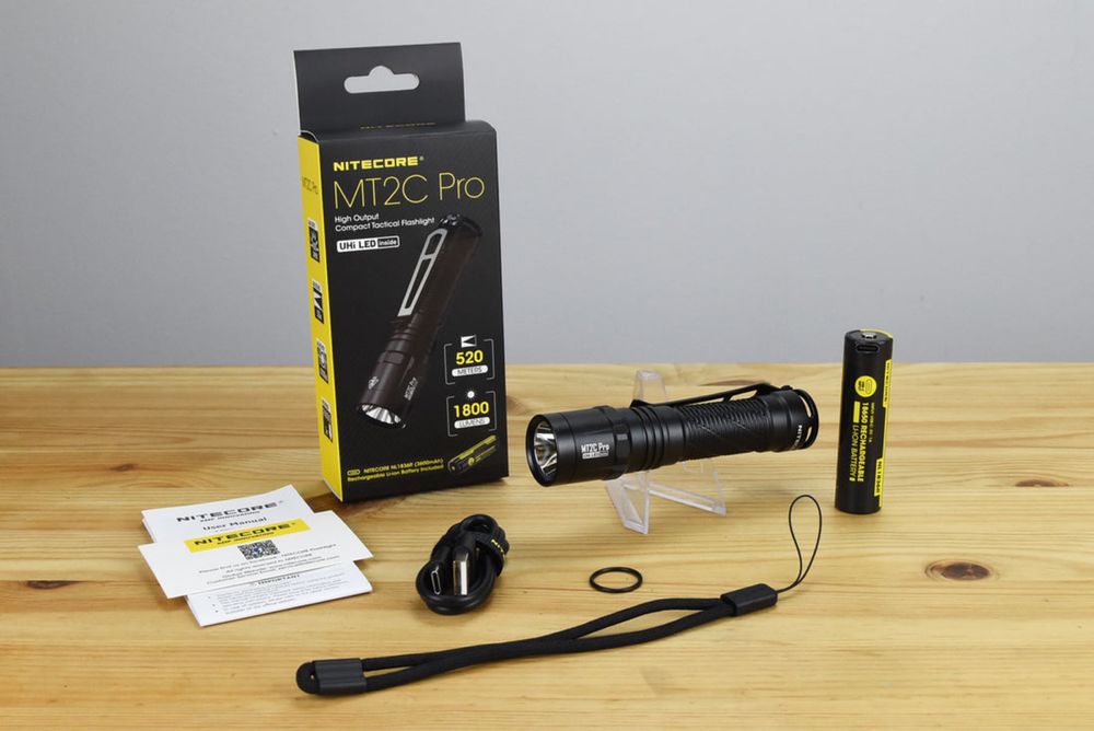 Nitecore MT2C Pro Потужний Кишеньковий Ліхтар 1800 Люмен • 520 Метрів