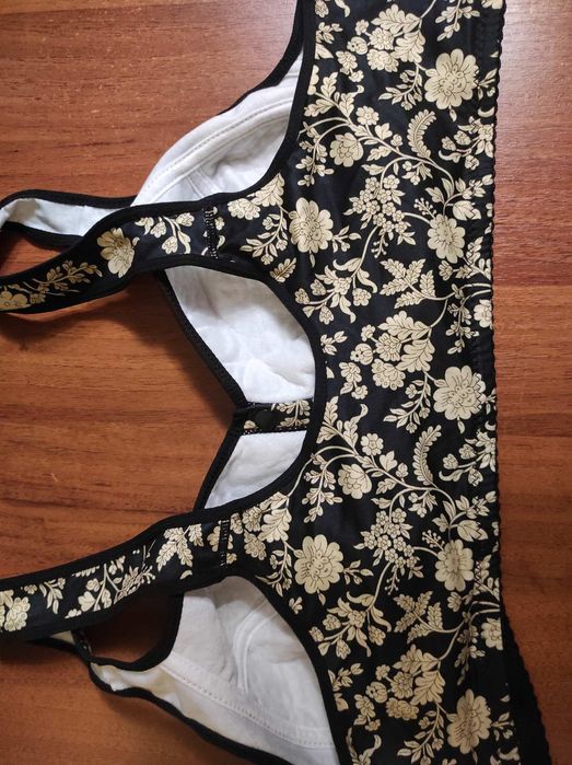 Жіночій бюстгалтер 250 грн