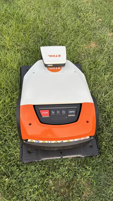 Робот газонокосарка Stihl imow 6