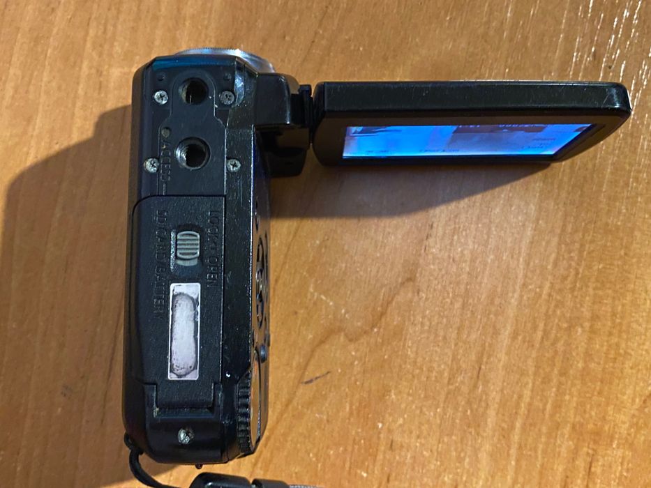 Відеокамера Panasonic SDR-S7