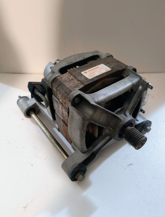 Мотор від пральної машини "Ariston"