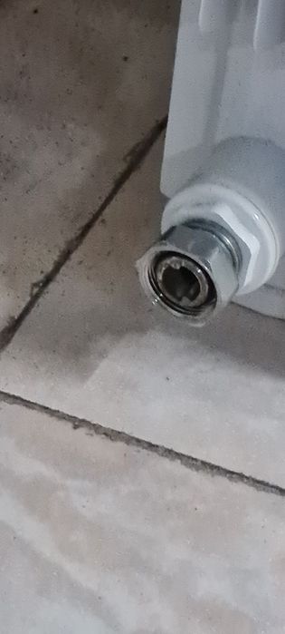 Radiador de água de parede