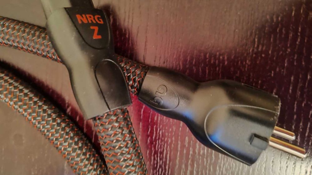 Кабель силовий AUDIOQUEST power 2.0m NRG-Z3 EU