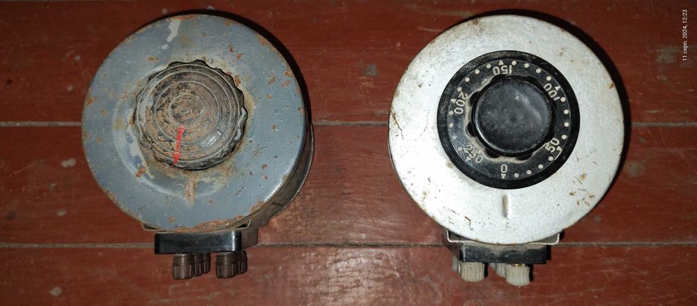 Лабораторний автотрансформатор ЛАТР-2М, СРСР, ціна за один.