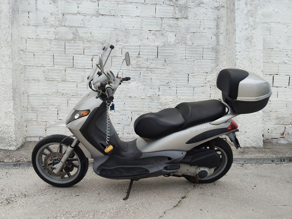 Piaggio 125  scooter 2015