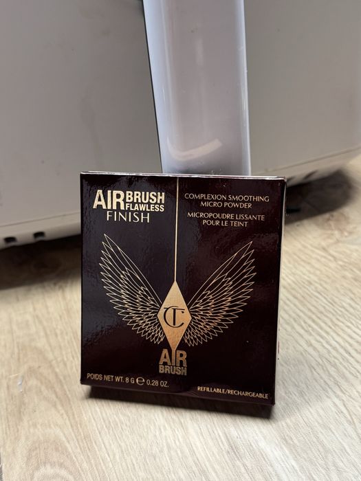 Charlotte Tilbury airbrush flawless finish powder NOWY