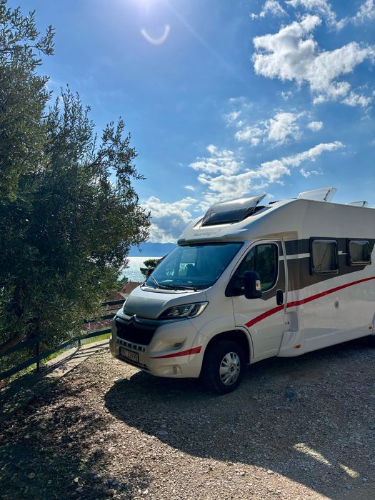 Wynajmij Kampera na Wakacje Polintegra Sunlight T68