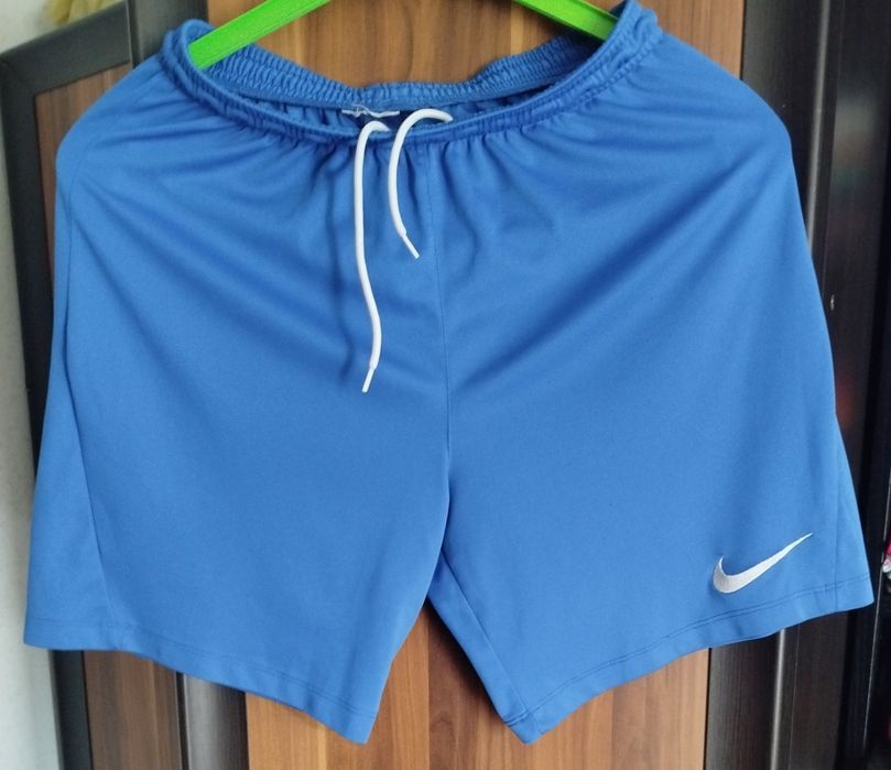 Spodenki krótkie męskie Nike Dri Fit rozmiar S stan bardzo dobry