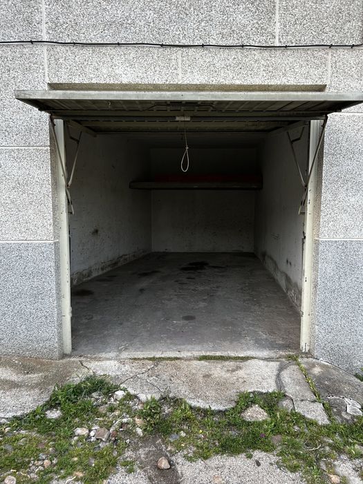 Vendo Garagem com 20m2