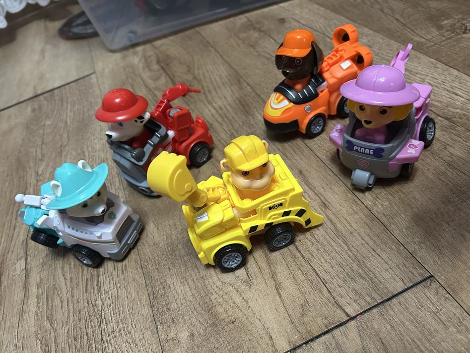 Zabawki pieski psi patrol transformers