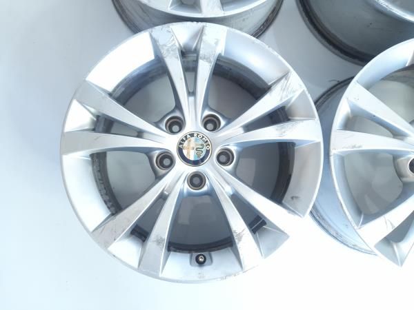 Jante Especial / Jantes Especiais ALFA ROMEO Giulietta (940_)