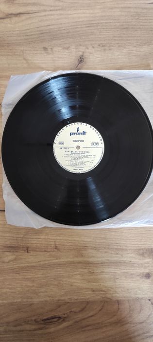 Płyta winylowa Krzysztof Cugowski "Wokół cisza trwa"