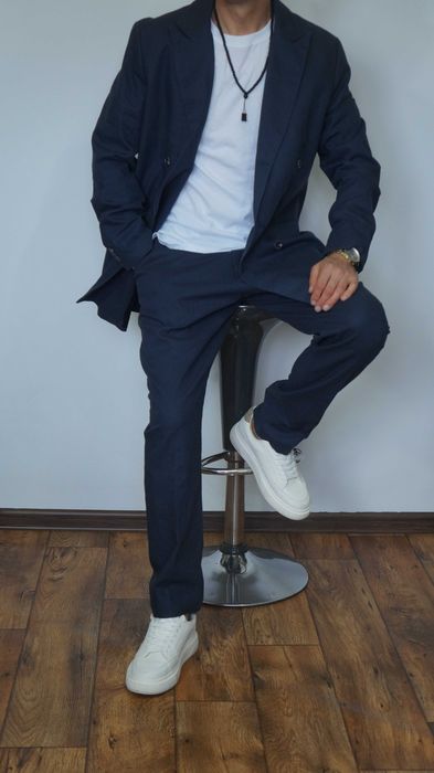 Garnitur Dwurzędowy Reserved Rozmiar M (XL) Kolor Granatowy