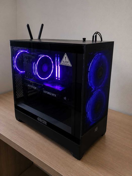 Komputer do gier Ryzen 7 7800X3D/RTX 5070/64 GB(2x32)DDR5/SSD 1 Tb