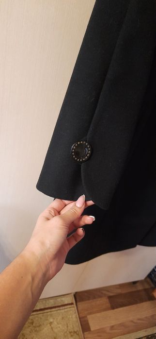 Пальто жіноче 52 р