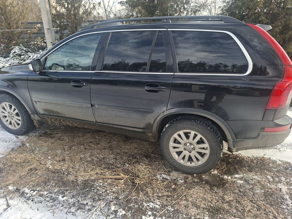 Авто для ЗСУ вольво ХС90