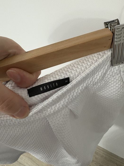 Spódnica biala damska