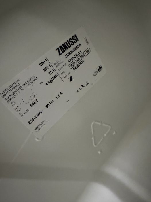 Frigorifico de encastrar Zanussi
