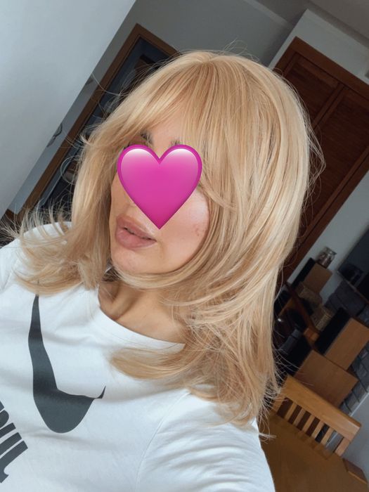 Blond peruka refleksy pasemka grzywką cieniowane nowa jasna bob