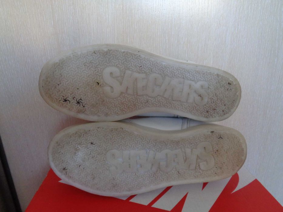 SKECHERS damskie 37.