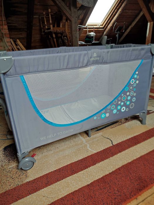 Używane łóżeczko  dziecięce