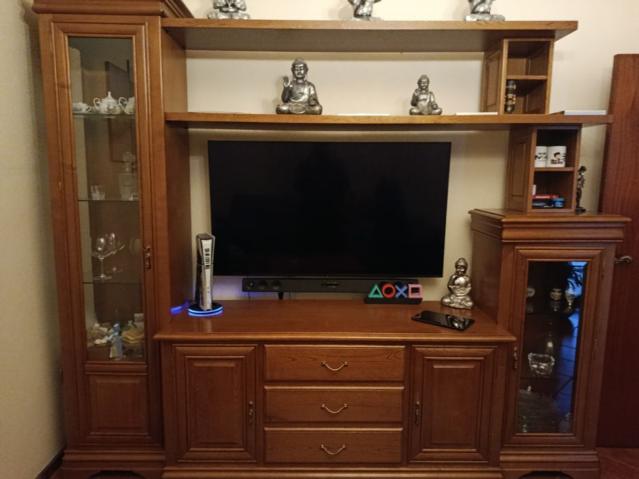 Móvel de sala /c mesa de centro !