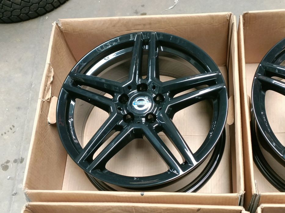 Alufelgi Felgi Volvo 18 cali 5x108 XC70 XC90 S60 V70 V60 V50 S80