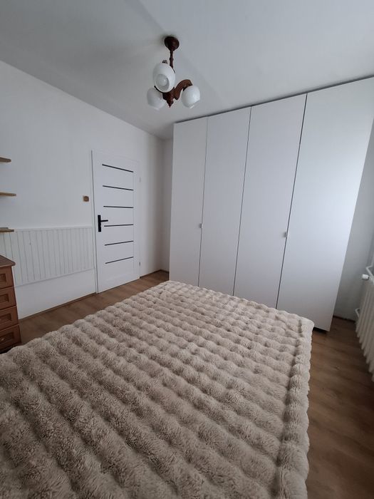 4-pokojowe mieszkanie na osiedlu Traugutta w Krośnie.