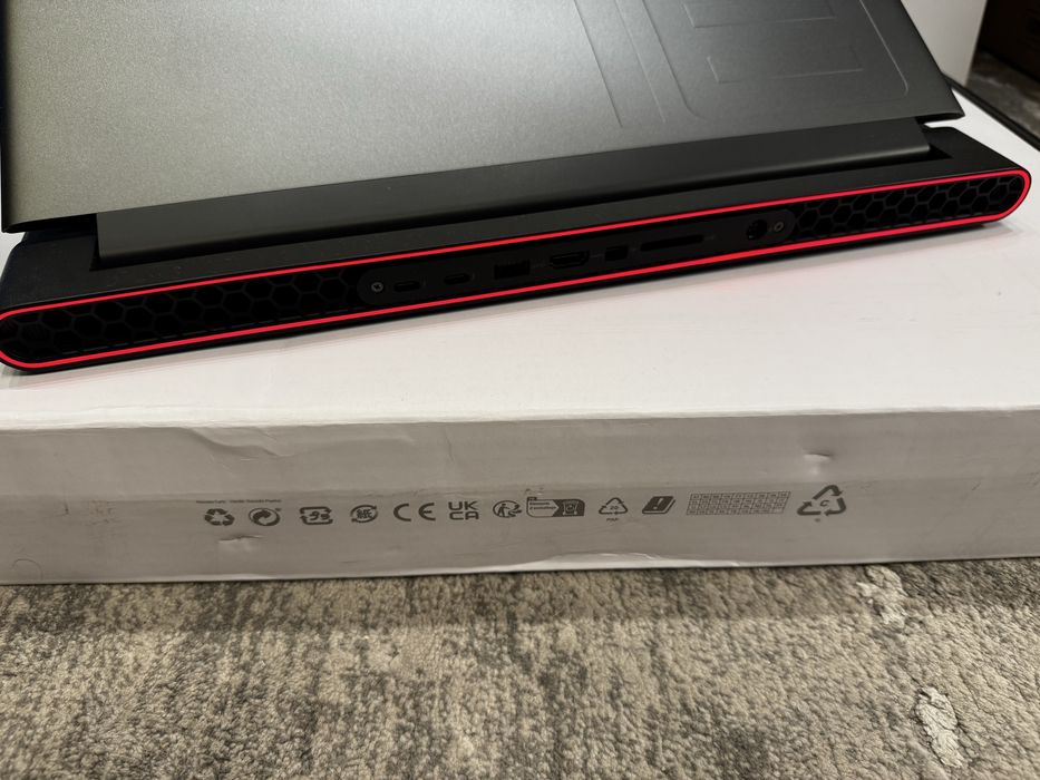 Laptop Gamingowy Dell Viking Rise R1 M18 Intel i9 64GB 1TB RTX 4080 ...