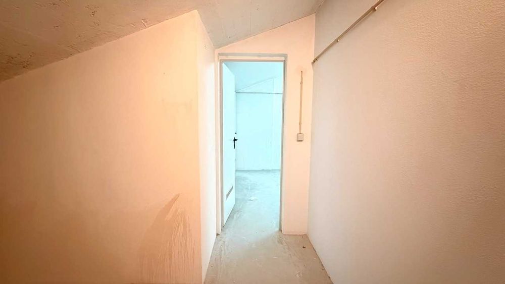 Arrumos/Arrecadação no Centro do Cadaval