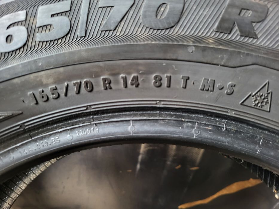 Opony zimowe 165/70/14 Semperit