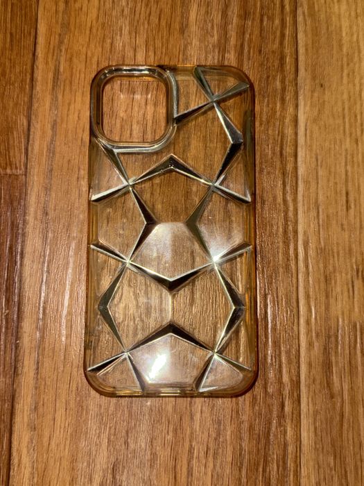 Прозрачный чехол на iPhone с объемным 3D-гранением(11 про)